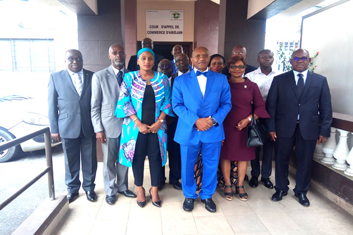 Visite de courtoisie des juges consulaires du Tribunal de Commerce d’Abidjan à la Cour d’Appel de Commerce le jeudi 13 avril 2019